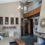 Casa à venda com 3 quartos, sendo 1 suíte, no condomínio Parque Arco Íris, Atibaia - SP