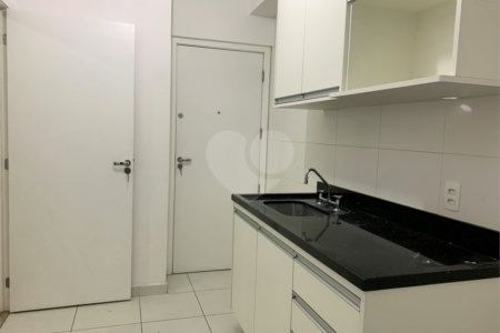 Apartamento à venda com 3 quartos, sendo 1 suíte, em Barra Funda, São Paulo, SP
