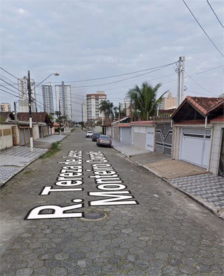 Casa com 2 dormitórios à venda, 125 m² por R$ 390.000,00 - Maracanã - Praia Grande/SP