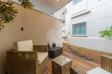 Apartamento à venda com 2 suítes em Alto da Boa Vista, São Paulo, SP