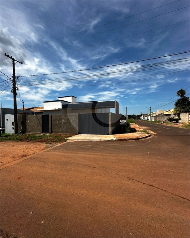 Casa à venda com 3 quartos, sendo 1 suíte,  em Flanboyant Residencial Park, Ponta Porã, MS