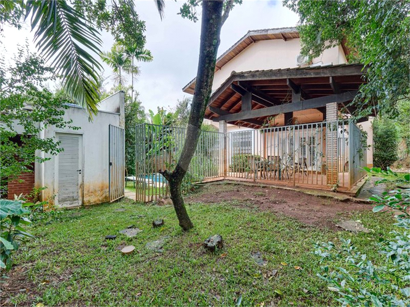 Sobrado à venda com 4 suítes em Alto da Boa Vista, São Paulo, SP