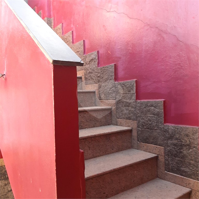 Casa à venda com 4 quartos, sendo 1 suíte, em Vila Vitório Mazzei, São Paulo, SP