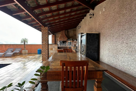 Casa à venda com 3 quartos, sendo 2 suítes, em Jardim Real, Bom Jesus dos Perdões, SP