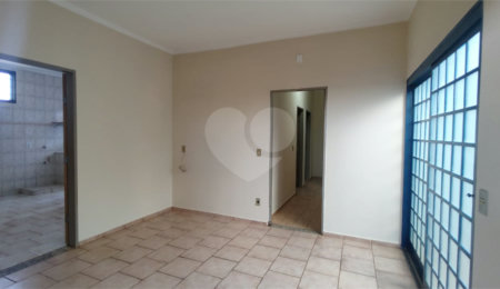 Casa à venda com 3 quartos, sendo 1 suíte,  em Vila Monte Alegre, Ribeirão Preto, SP