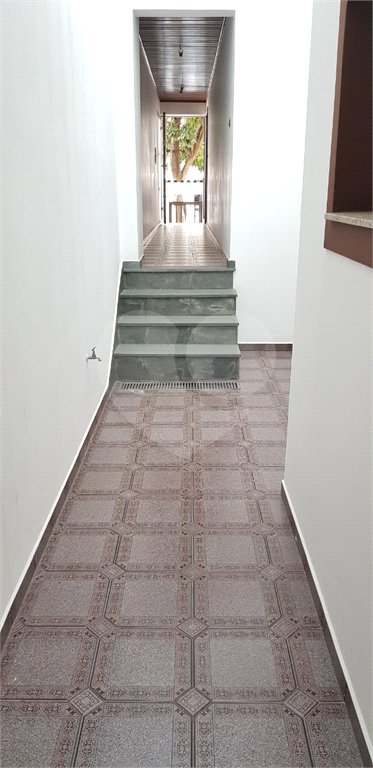 Sobrado à venda com 4 quartos, sendo 1 suíte,  em Olímpico, São Caetano do Sul, SP