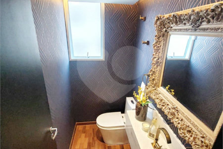 Apartamento à venda com 3 quartos, sendo 1 suíte,  em Santa Cecília, São Paulo, SP