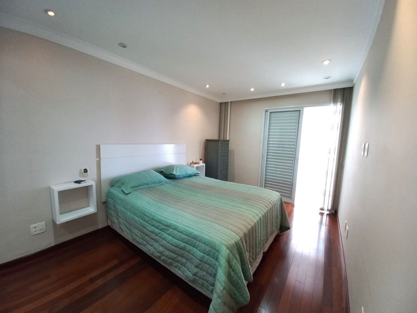 Apartamento com 2 dormitórios à venda, 97 m² por R$ 1.360.000,00 - Gonzaga - Santos/SP
