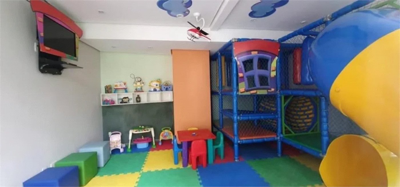 Apartamento à venda com 3 quartos, sendo 1 suíte,  em Vila Andrade, São Paulo, SP