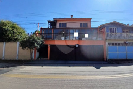 Casa à venda com 3 quartos, sendo 2 suítes, em Jardim Brogotá, Atibaia, SP