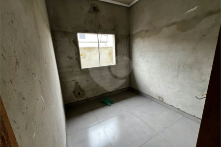 Casa à venda com 3 quartos, sendo 1 suíte, no condomínio Residencial Tivolli, Itapetininga - SP
