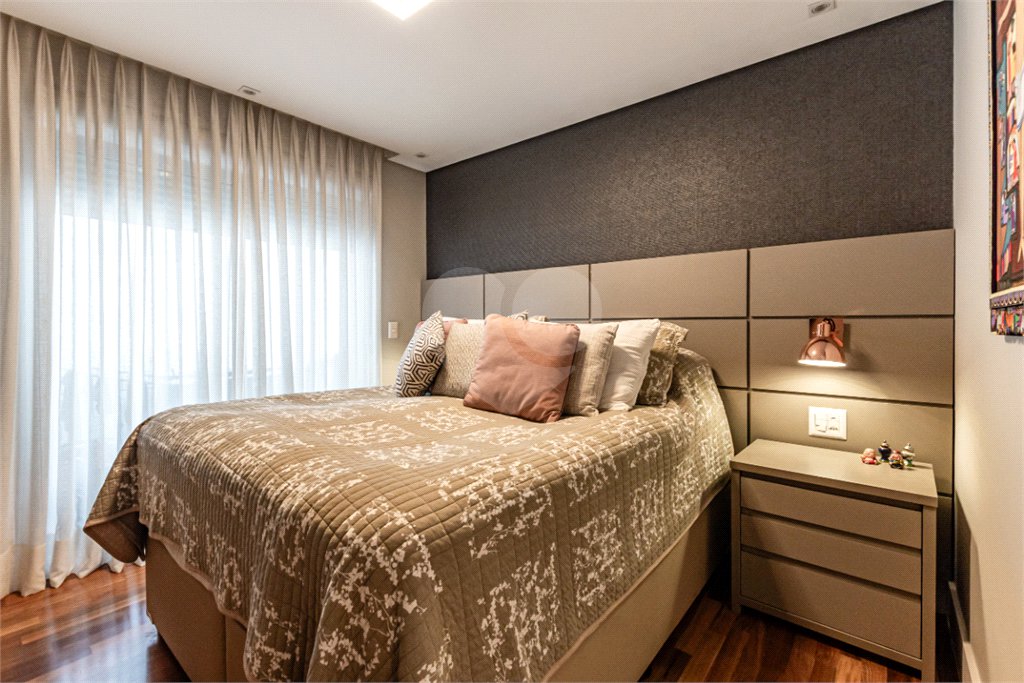 Apartamento à venda com 3 suítes em Brooklin, São Paulo, SP