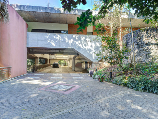 Casa à venda ou para alugar com 4 suítes no condomínio Chácara Flora, São Paulo - SP