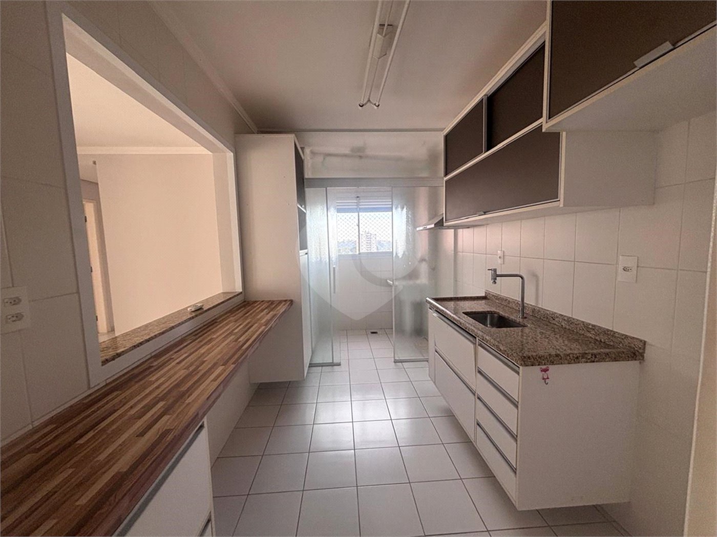 Apartamento à venda com 3 quartos, sendo 1 suíte, em Jardim Piratininga, Sorocaba, SP