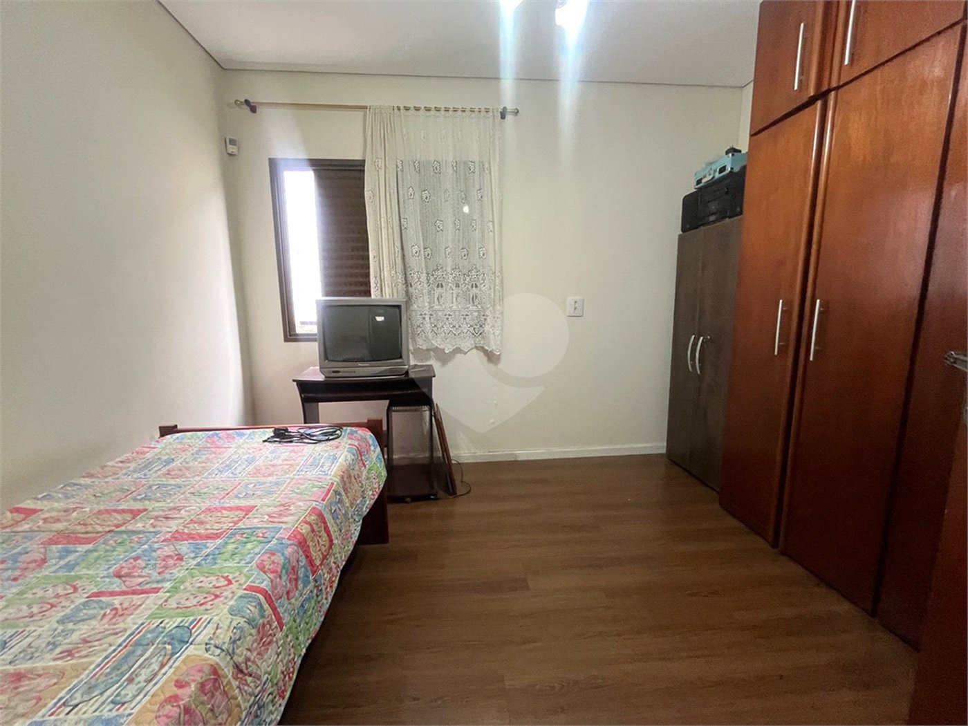 Casa à venda com 4 quartos, sendo 1 suíte,  em Jardim Franca, São Paulo, SP