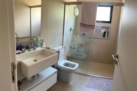 Casa à venda com 5 suítes no condomínio Porto de Atibaia, Atibaia - SP
