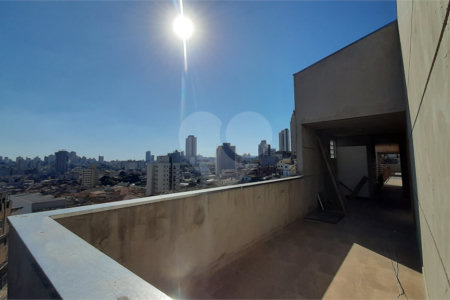 Casa à venda com 2 quartos no condomínio Residencial Luta, São Paulo - SP