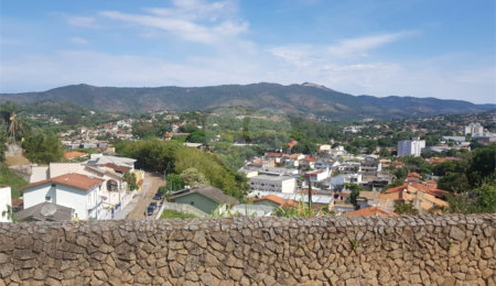 Terreno à venda no Centro, Atibaia, SP