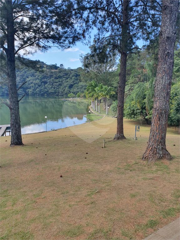 Casa à venda ou para alugar com 4 suítes em Vila Machado, Mairiporã, SP
