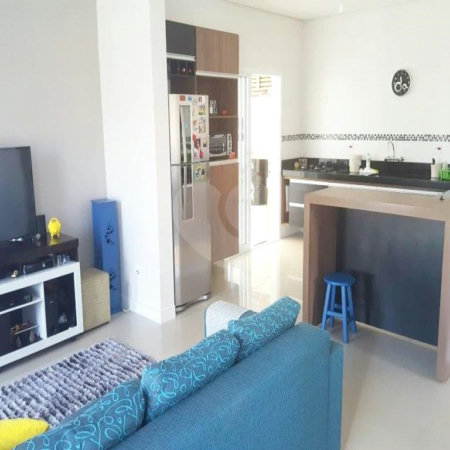 Casa à venda com 4 quartos, sendo 2 suítes, no condomínio Village Ipanema, Araçoiaba da Serra - SP