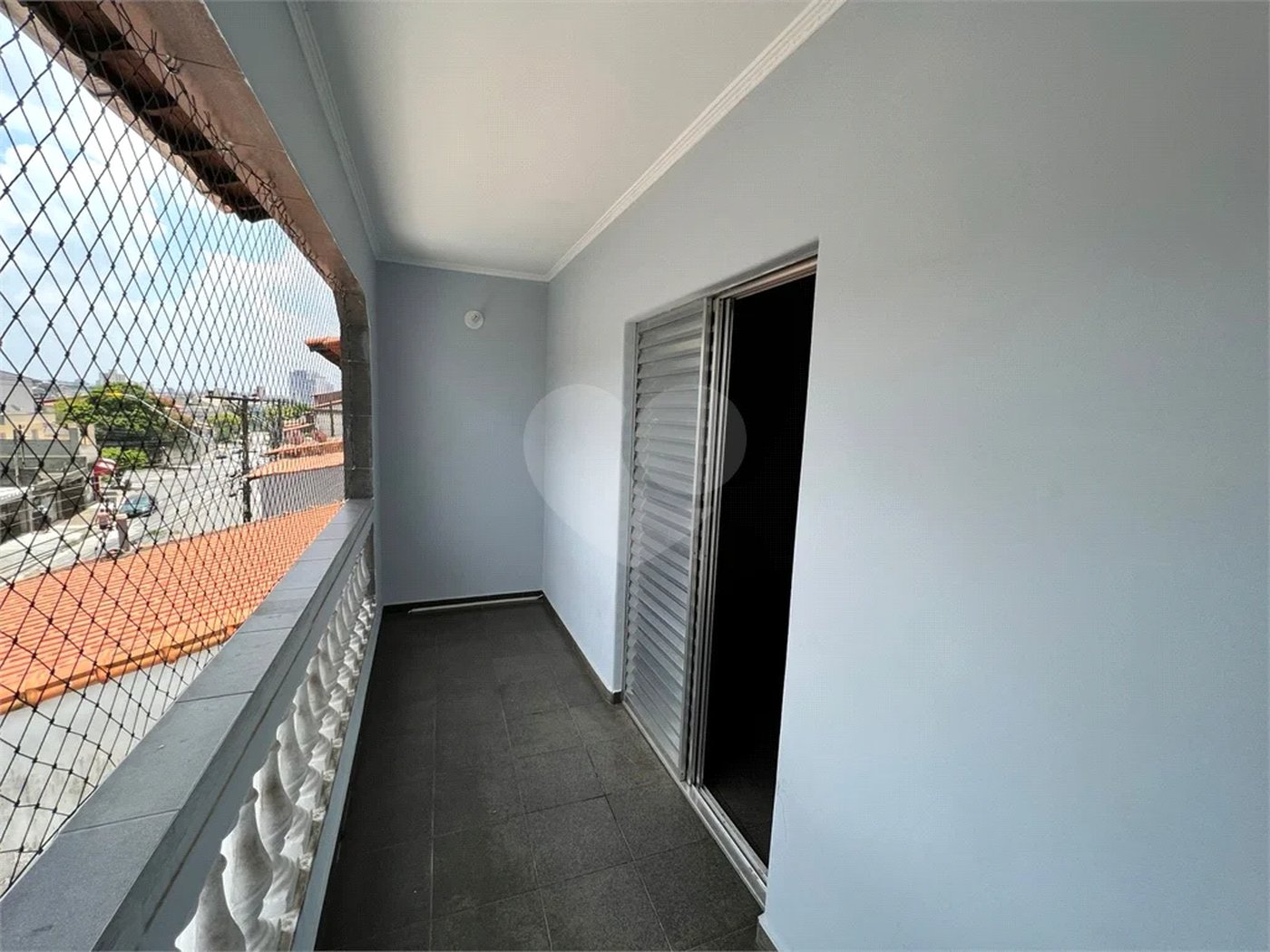 Sobrado com 3 dormitórios , sendo 1 suíte à venda no bairro Jardim Marek , Santo André