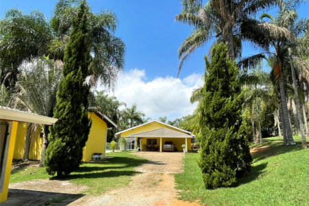 Sítio à venda com 4 suítes em Loteamento Vale das Flores, Atibaia, SP