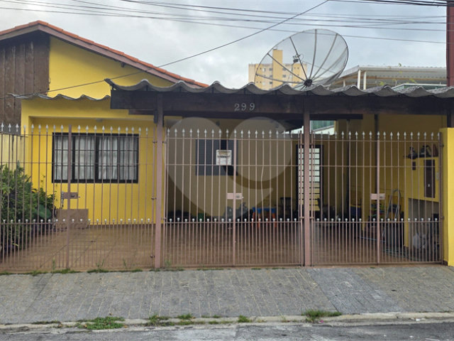 Sobrado à venda com 3 quartos em Santa Terezinha, São Paulo, SP