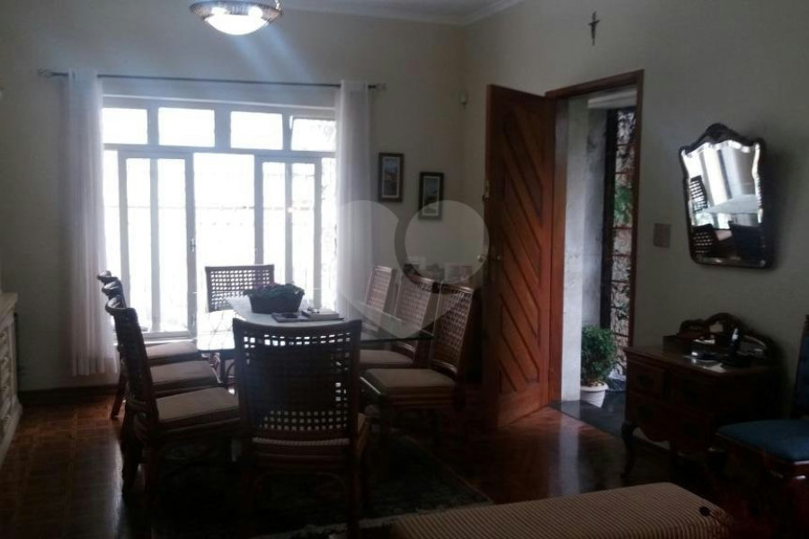Sobrado à venda com 4 quartos, sendo 1 suíte, em Santana, São Paulo, SP