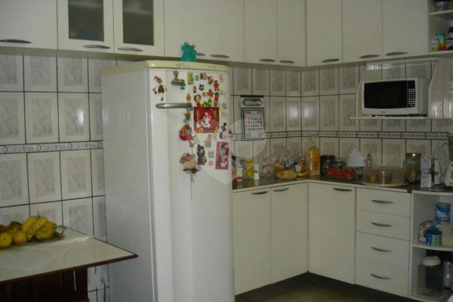 Casa à venda com 4 quartos, sendo 3 suítes, em Butantã, São Paulo, SP