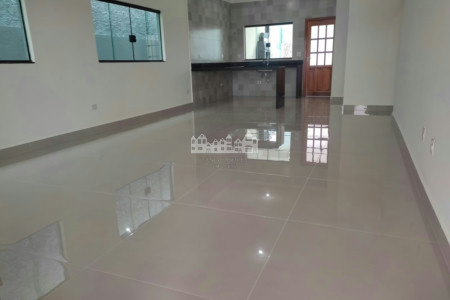 Casa térrea à venda com 3 quartos, sendo 1 suíte, em Loteamento Parque Residencial Serras de Atibaia II, Atibaia - SP