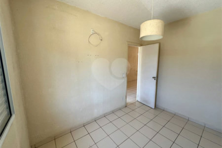Casa à venda com 2 quartos em Vila Progresso, Itapetininga, SP