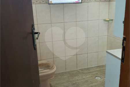 Sobrado à venda com 2 quartos, sendo 1 suíte, em Jardim Meliunas, São Paulo, SP