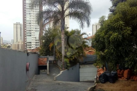 Casa Térrea à venda com 3 quartos, sendo 1 suíte, em Santa Teresinha, São Paulo, SP