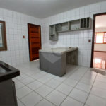 Casa à venda com 5 quartos, sendo 3 suítes, em Vila Santista, Atibaia, SP