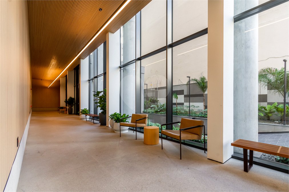 Apartamento à venda com 3 suítes em Pinheiros, São Paulo, SP