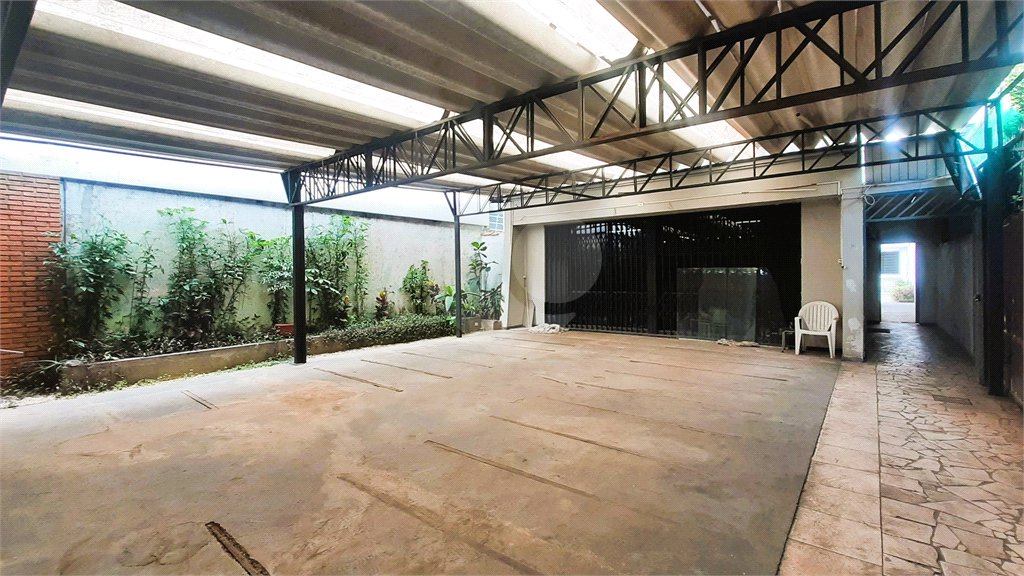 Sobrado à venda com 4 quartos, sendo 2 suítes, em Brooklin Paulista, São Paulo, SP