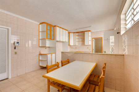 Casa à venda com 3 suítes em Alto da Boa Vista, São Paulo, SP