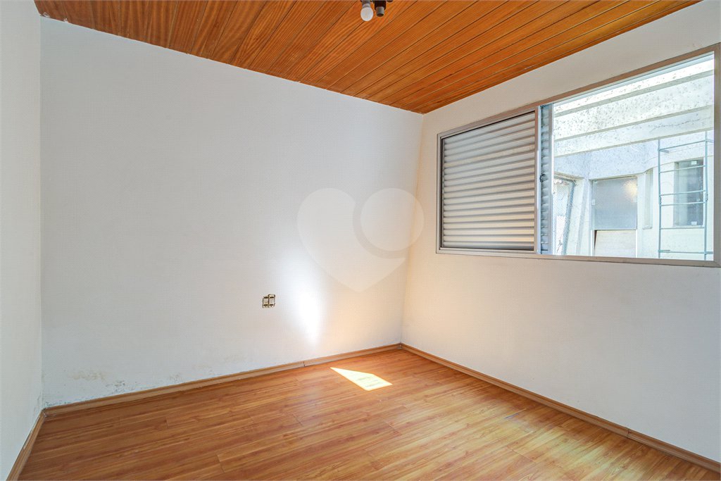 Casa à venda com 5 quartos, sendo 3 suítes, em Alto da Boa Vista, São Paulo, SP