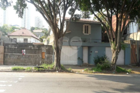 Terreno à venda em Jardim Morumbi, São Paulo, SP