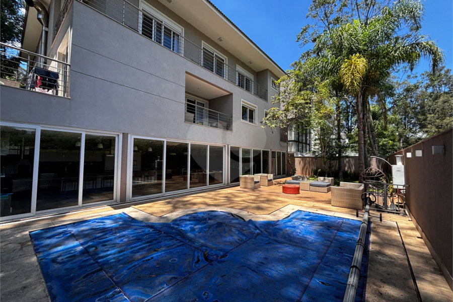 Casa à venda com 4 quartos, sendo 3 suítes, no condomínio Reserva Nova Cantareira, São Paulo - SP
