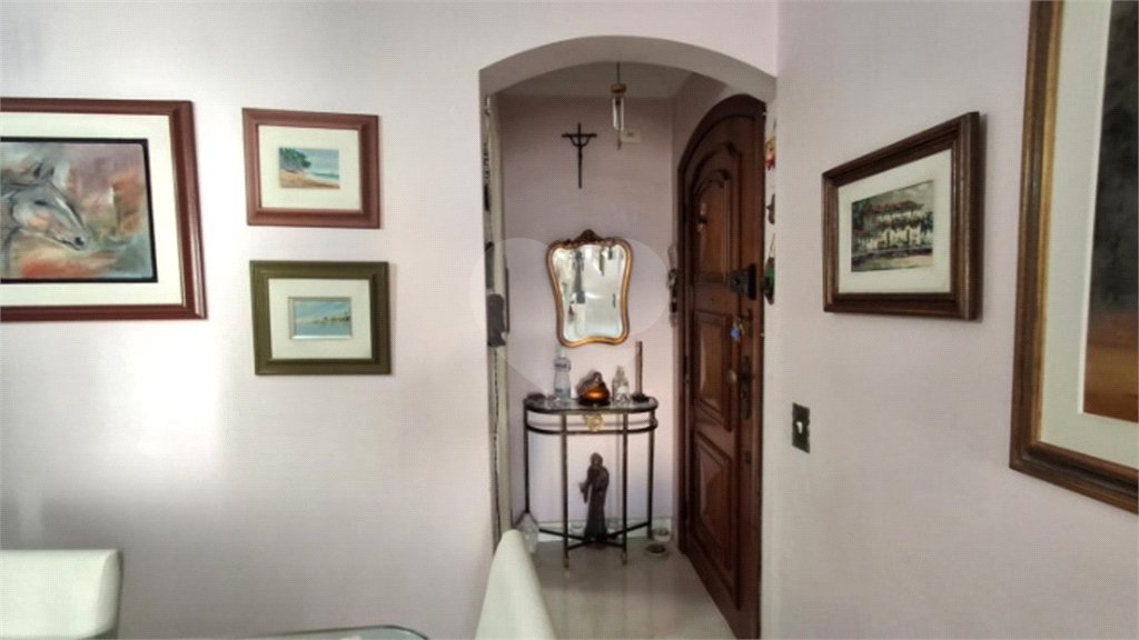 Apartamento à venda com 3 quartos, sendo 1 suíte,  em Indianópolis, São Paulo, SP