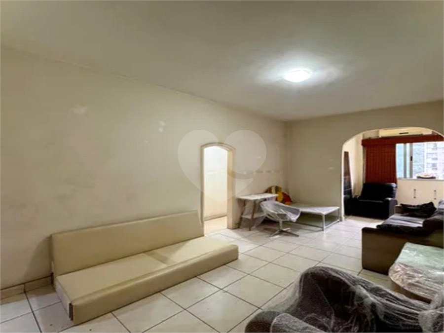 Apartamento à venda com 2 quartos em Humaitá, Rio de Janeiro, RJ
