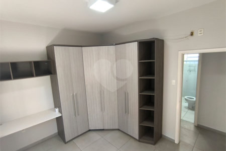 Casa à venda com 3 quartos, sendo 1 suíte, em Vila Arnaldo, São Carlos, SP