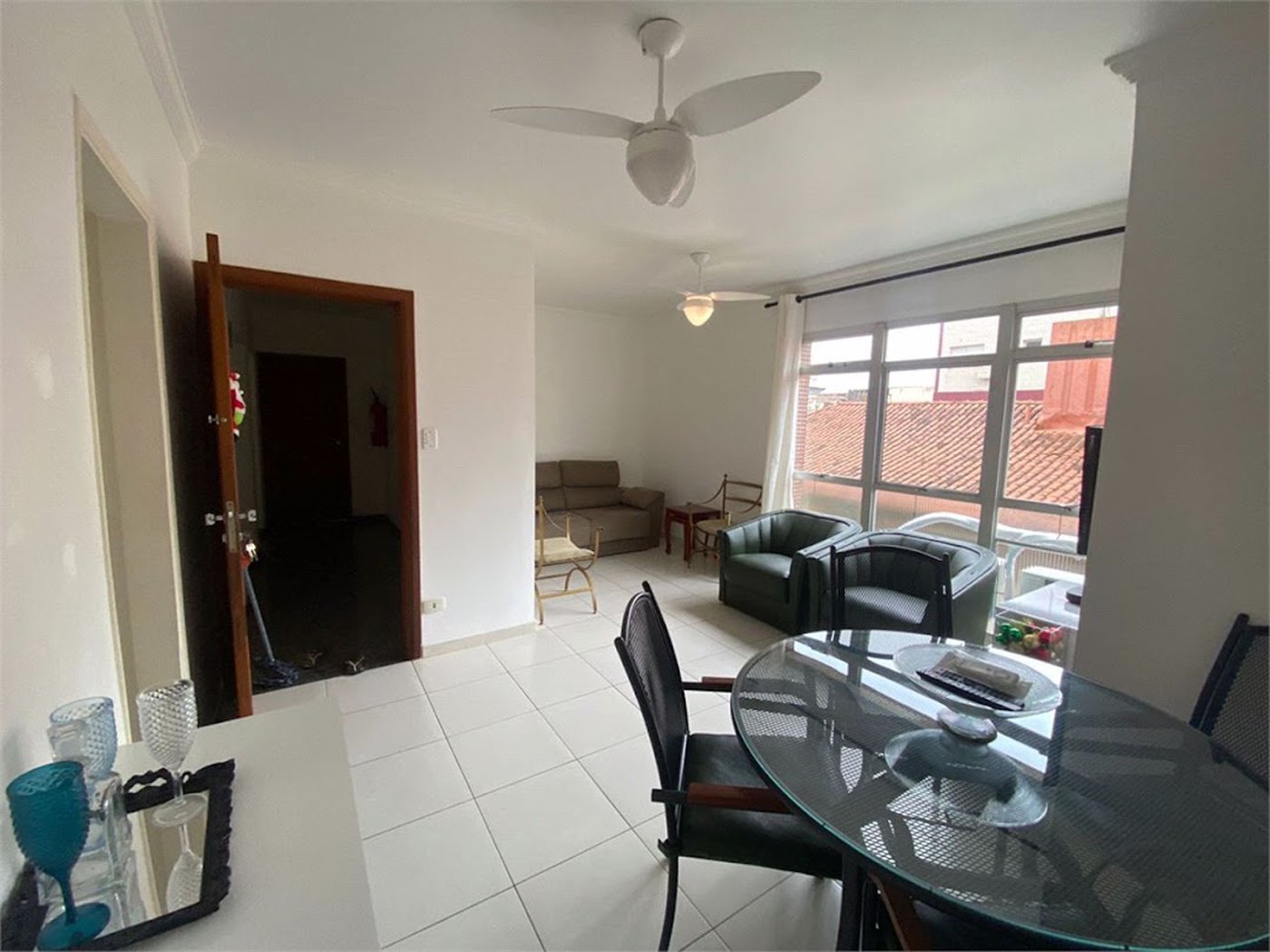 Apartamento Residencial para venda e locação, Enseada, Guarujá - AP0531.