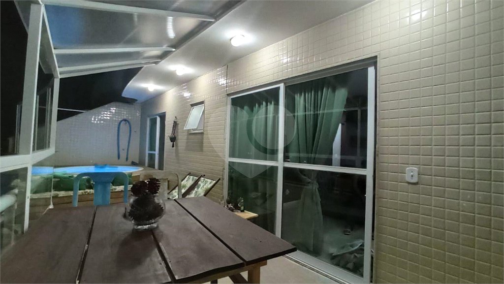 Cobertura à venda com 3 suítes em Braga, Cabo Frio, RJ
