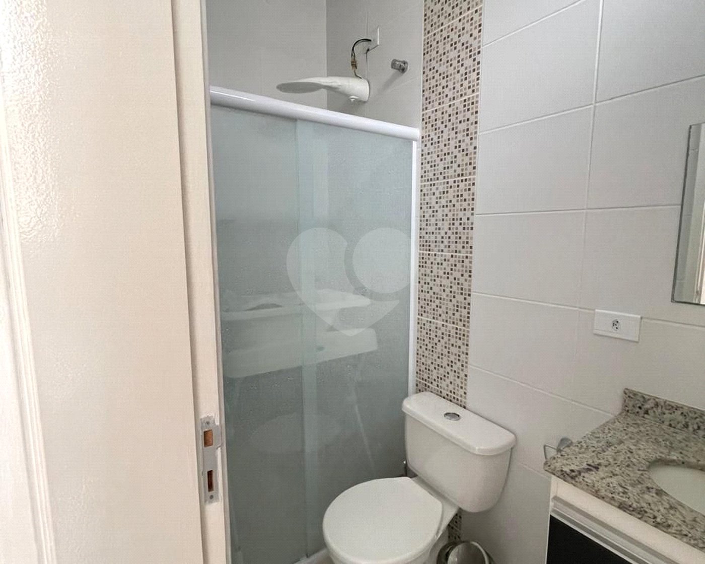 Casa à venda com 2 quartos, sendo 1 suíte, no condomínio Firenze, Sorocaba - SP