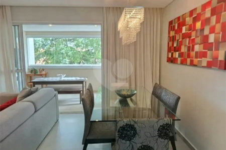 Apartamento à venda com 3 quartos, sendo 1 suíte, em Vila Gomes, São Paulo, SP