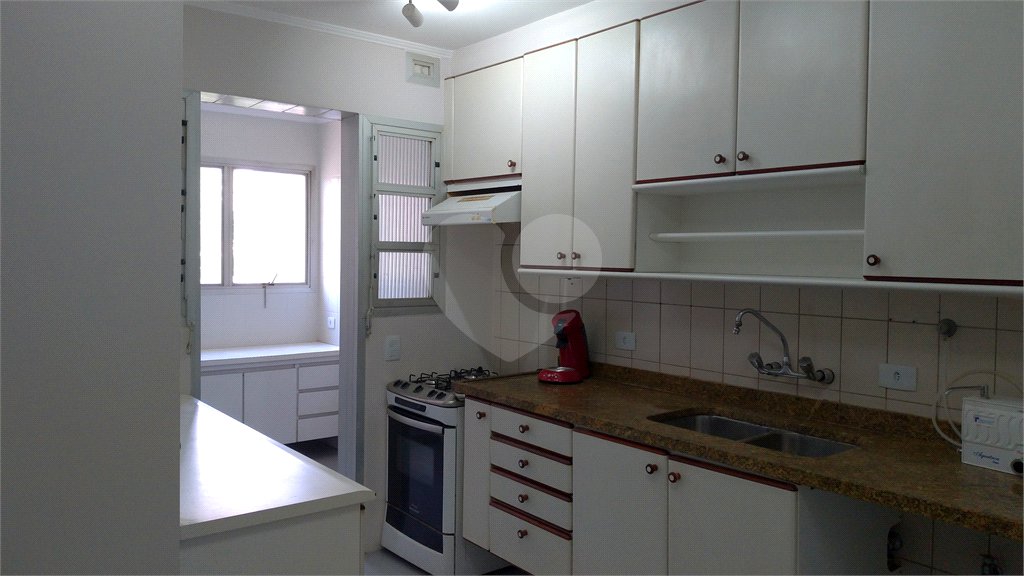 Cobertura à venda com 4 quartos, sendo 3 suítes,  em Vila Andrade, São Paulo, SP