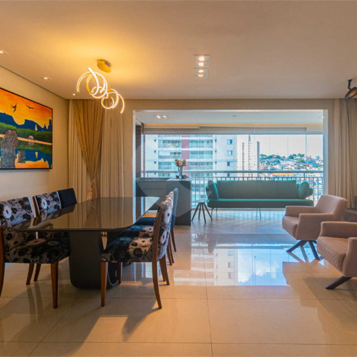 Apartamento à venda com 2 suítes em Chácara Santo Antônio, São Paulo, SP