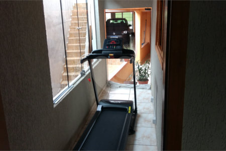 Sobrado à venda com 3 quartos, sendo 1 suíte, em Parada Inglesa, São Paulo, SP